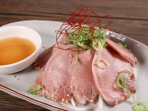 低温調理 タン刺し